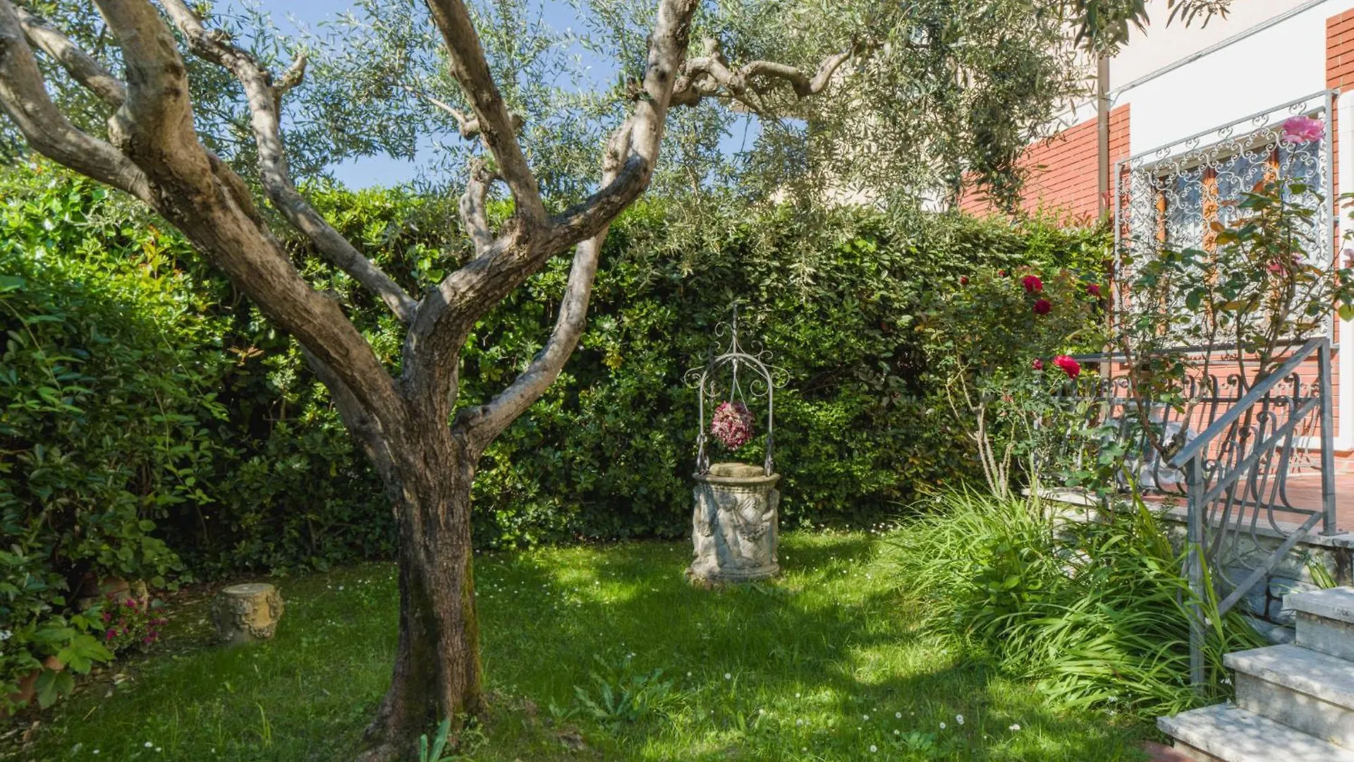 Holiday Home Villino Viola By Interhome Marina di Pietrasanta