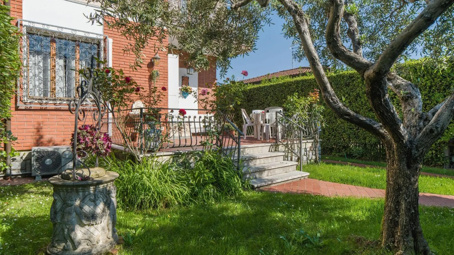 Holiday Home Villino Viola By Interhome Marina di Pietrasanta