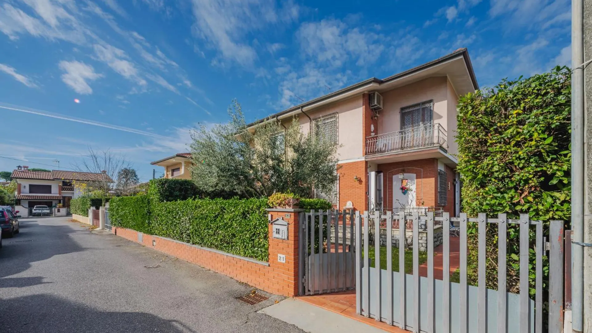 Holiday Home Villino Viola By Interhome Marina di Pietrasanta