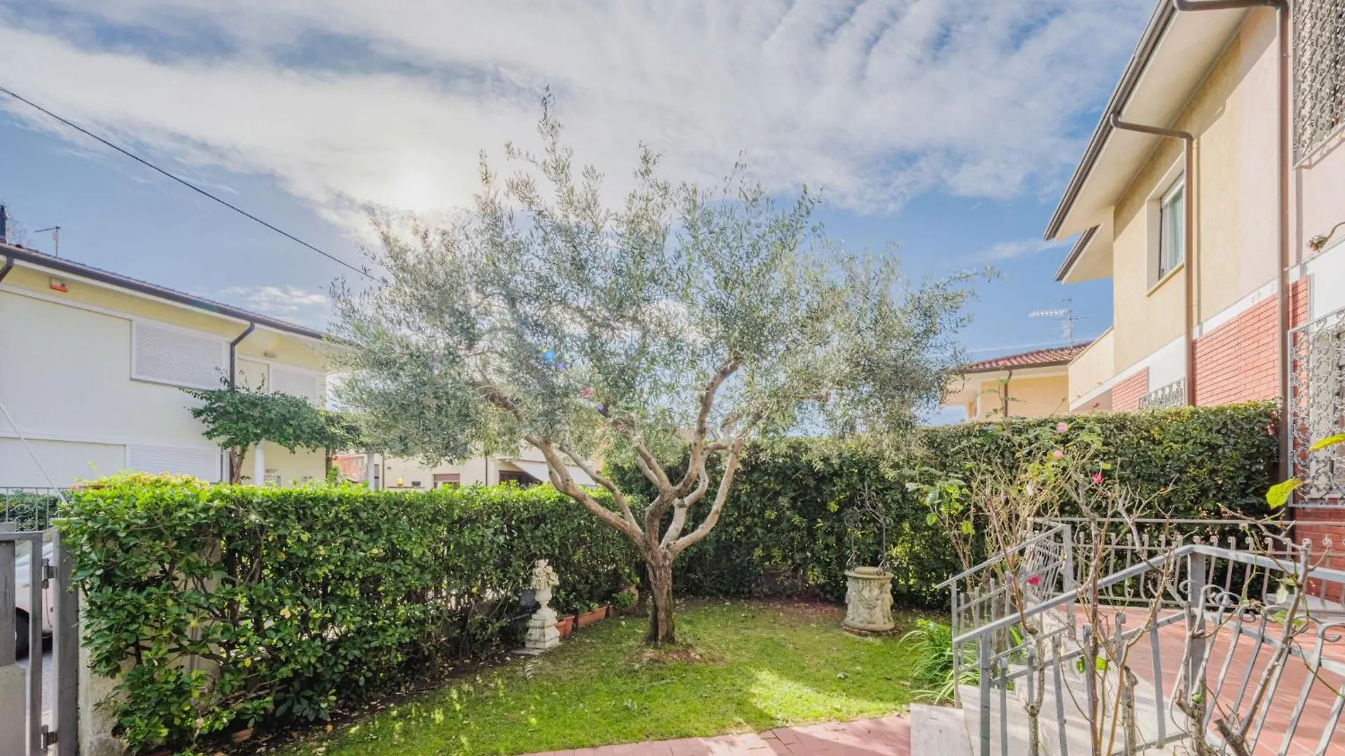 Holiday Home Villino Viola By Interhome Marina di Pietrasanta